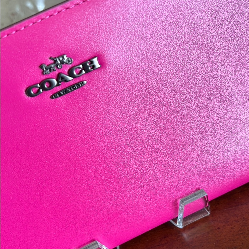 Coach Smooth Leather Fuchsia Women's Wallet - Picture 3 of 16